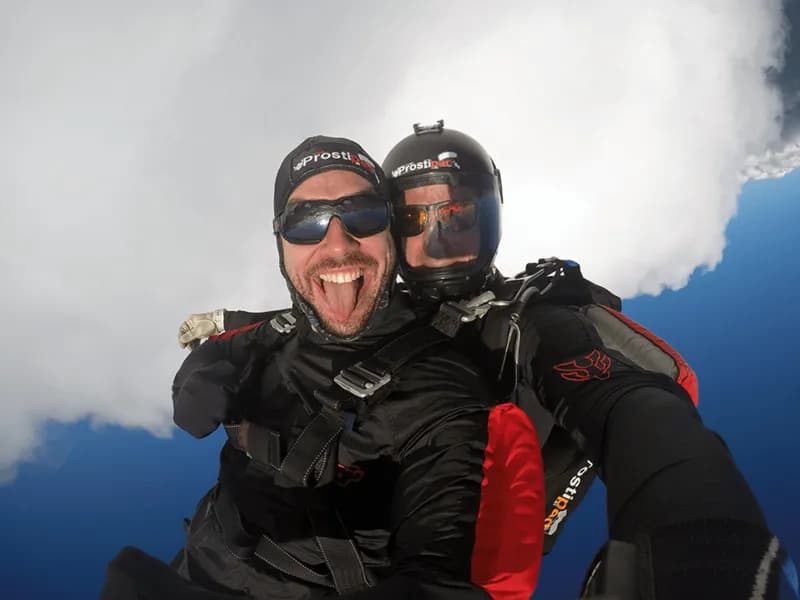 Tandemski skok s padalom - prosti pad