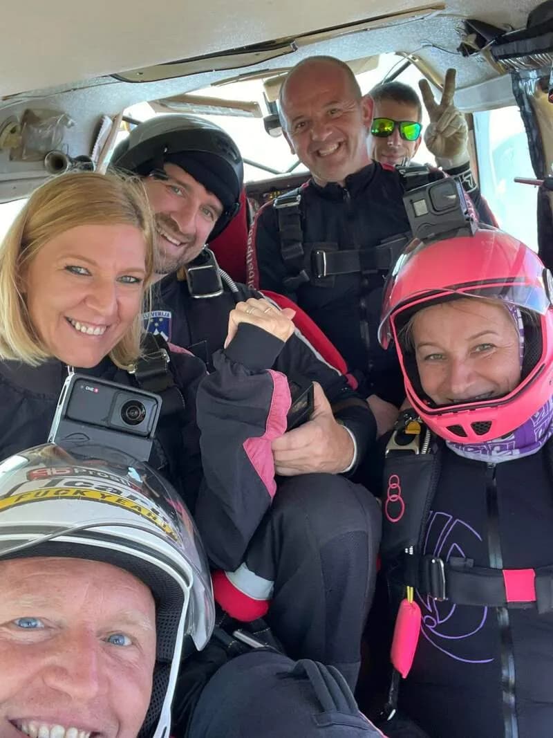 Skok v tandemu - v dvoje je lažje