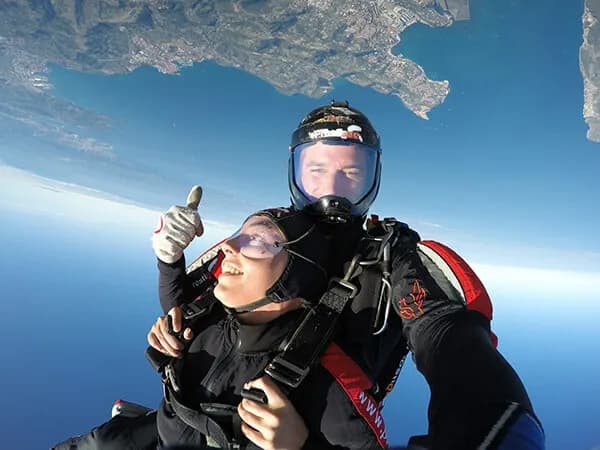 Skok s spadalom - skok v tandemu