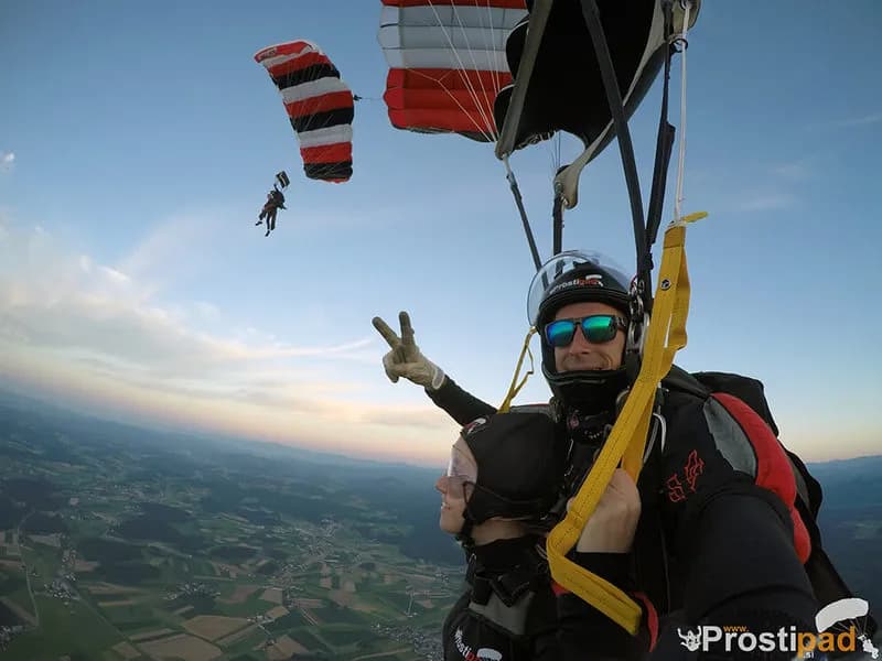 tandemski skok s padalom - uživancija